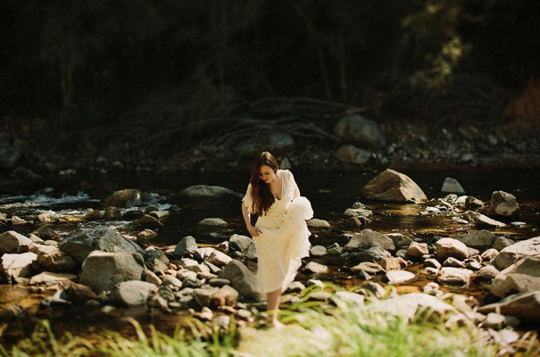 tim-coulson=photographer-bush-wedding-sydney-amazing-creek-river-country18