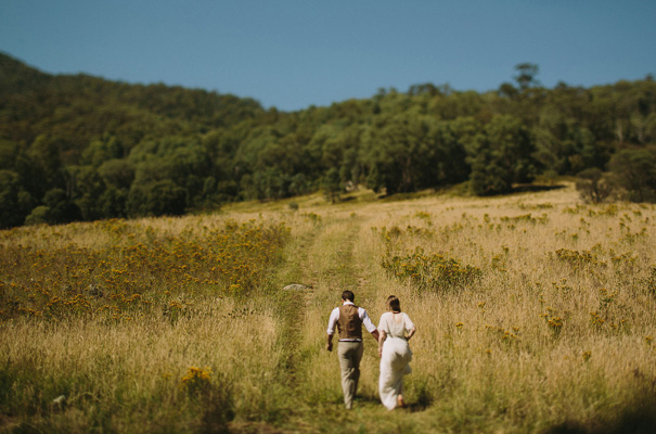 tim-coulson=photographer-bush-wedding-sydney-amazing-creek-river-country22