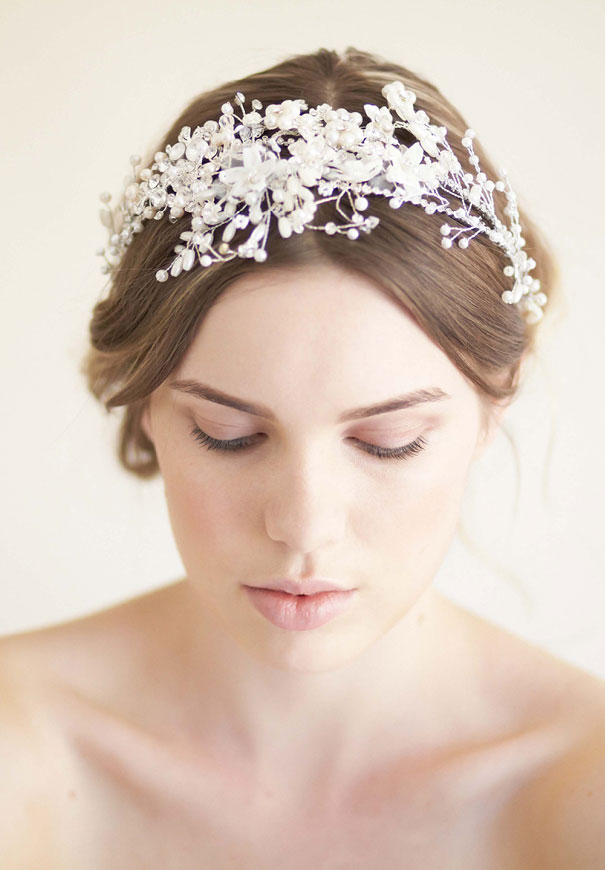 bride-la-boheme-veil-accessories-wedding-polkadots-gold4