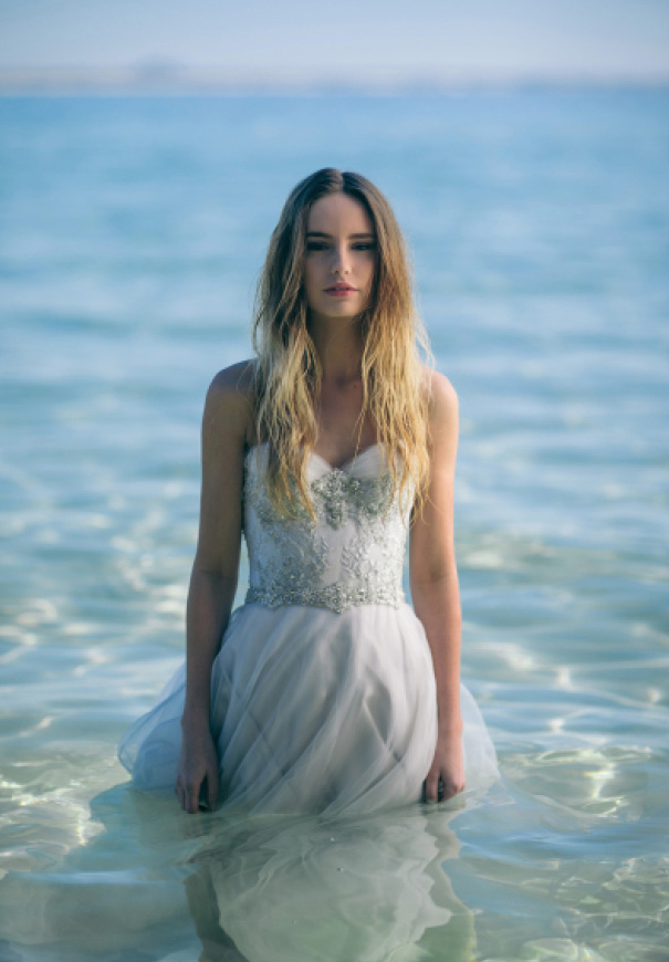 designer-Suzanne-Harward-bridal-gown-wedding-dress-elegant-romantic-boho-the-white-tree