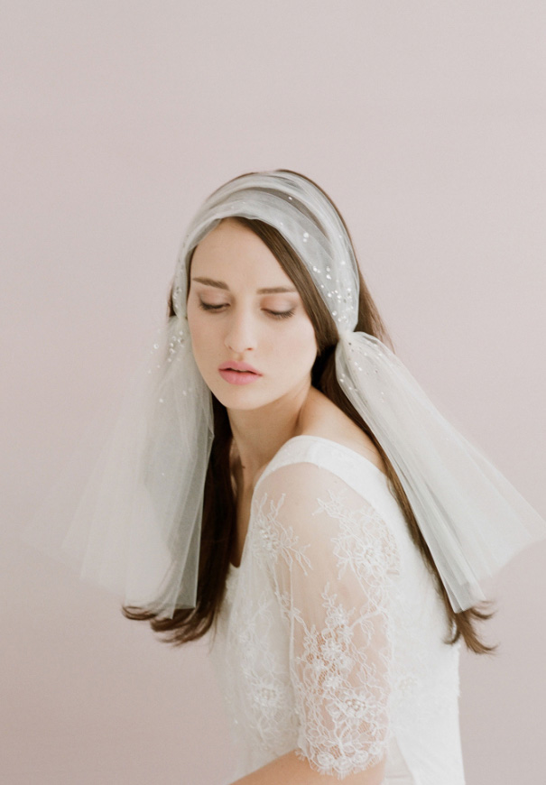 twigs-honey-elizabeth-messina-hello-may-magazine-wedding-bridal-accessories11