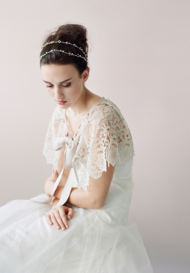twigs-honey-elizabeth-messina-hello-may-magazine-wedding-bridal-accessories8