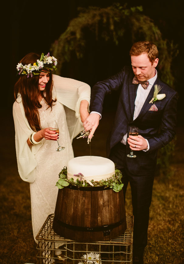 best-wedding-ever-the-wanderers-daisies-boho-bride-country-hippie-wedding-farm-inspiration411