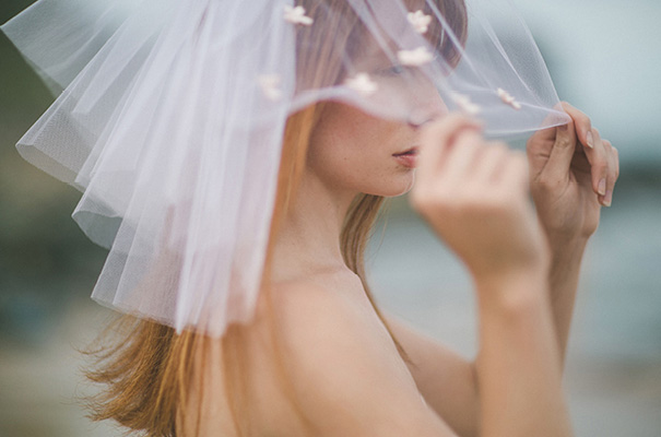 bridal-accessories-australian-designer-vintage-belt-hair-piece-veil-delicate-pearl-deco9