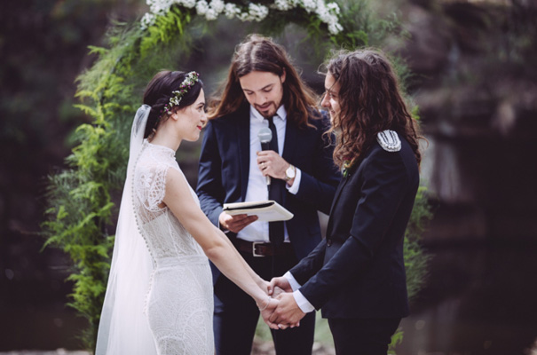 lover-the-label-lace-wedding-dress-rock-n-roll-bride-sydney-photographer15