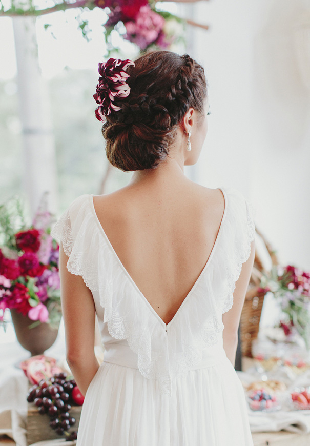 jenny-packham-berry-blush-pink-purple-wedding-inspiration-hair-makeup-bridal-flowers9