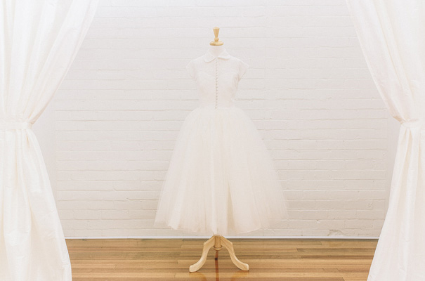 vintage-bridal-gown-wedding-dress-peter-pan-colar27