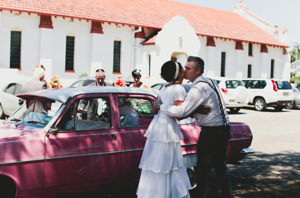 retro-pink-queensland-wedding-photographer-icecream-truck-vintage11