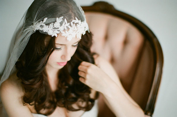 three-sunbeams-bridal-hair-accessories-veil