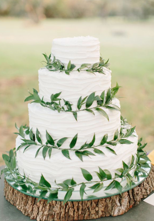 naked-wedding-cake-reception-flowers-inspiraton-donut-cake212