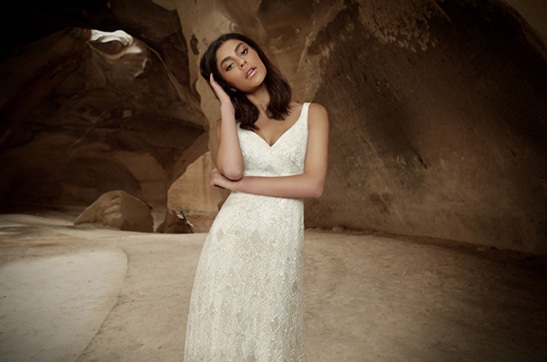 Limor-Rosen-bridal-gown-wedding-dress-romantic-lace-best-coolest18