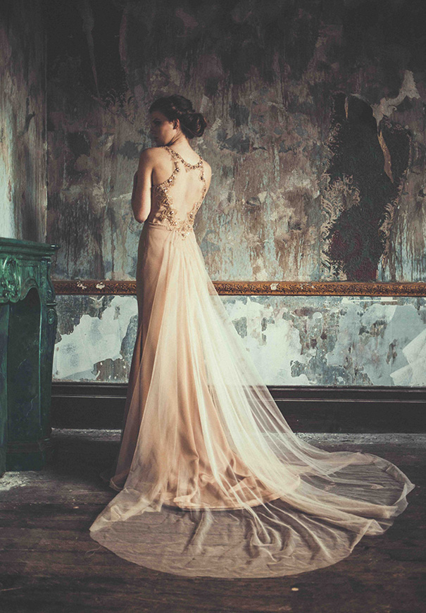 alana-aoun-bridal-gown-wedding-dress-gold-black8