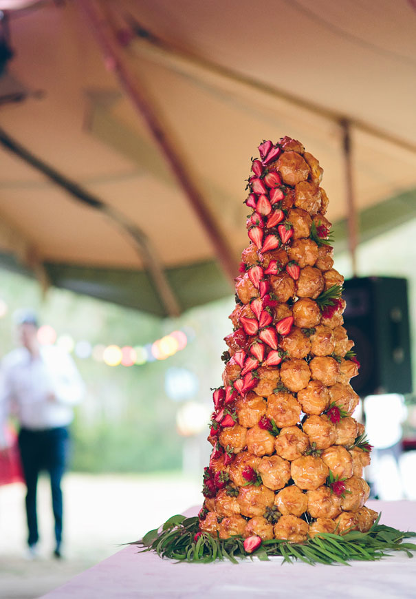 wedding-cake-topper-flowers-dessert-inspiration-cool-different-best10