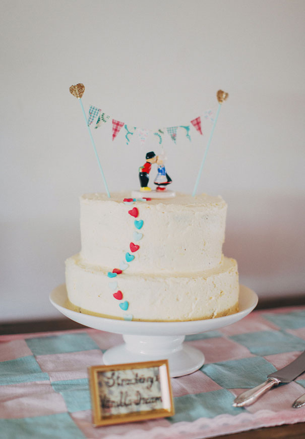 wedding-cake-topper-flowers-dessert-inspiration-cool-different-best13