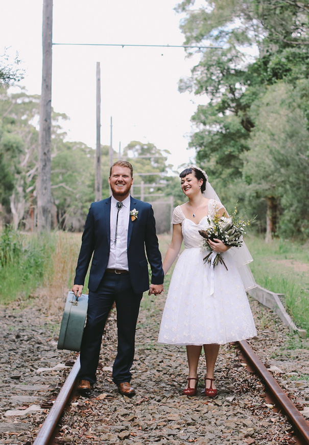NSW-national-park-sydney-australian-bush-wedding-vintage-bride2