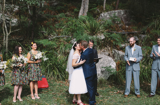 national-park-sydney-australian-bush-wedding-vintage-bride10