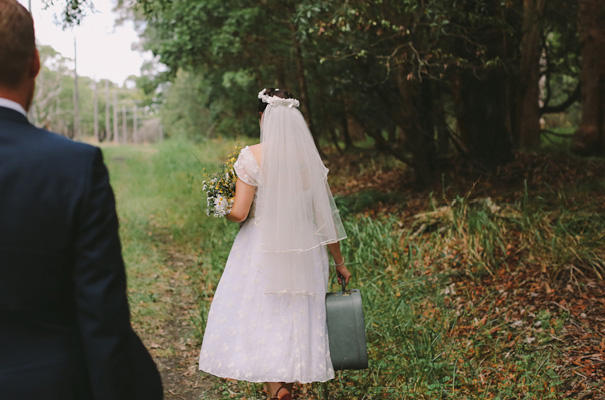 national-park-sydney-australian-bush-wedding-vintage-bride13