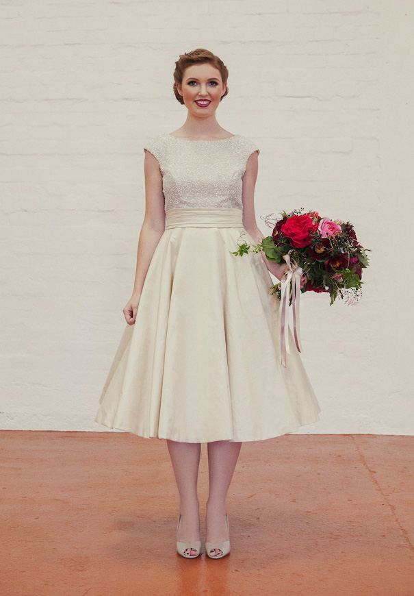 elvi-design-custom-made-bridal-gown-wedding-dress-tea-length-vintage-style5