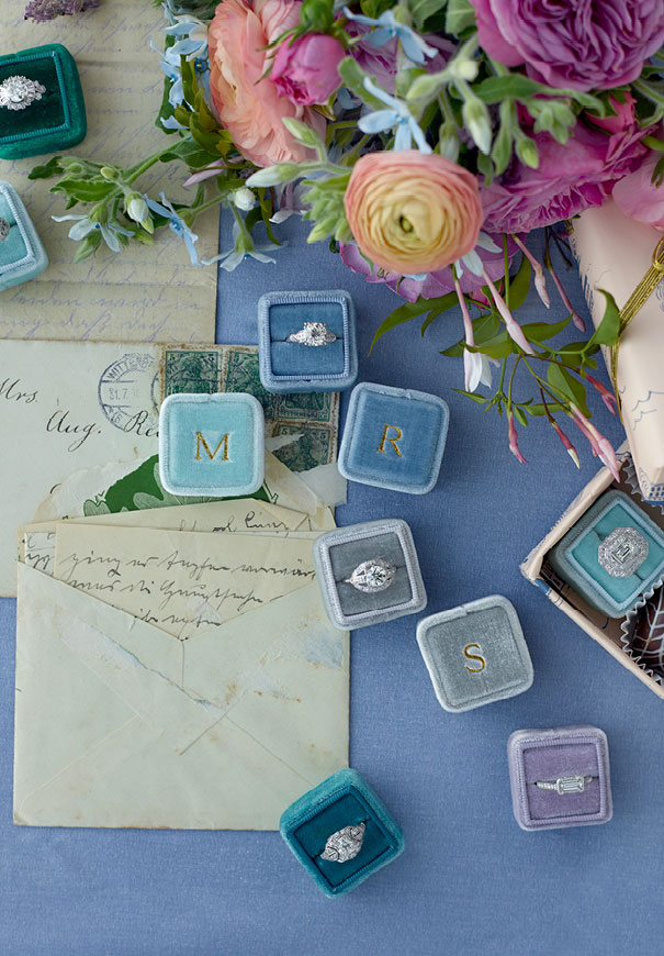 the-mrs-box-velvet-engagement-ring-gift2