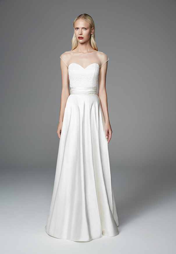 wildreness-Jennifer-Regan-bridal-gown-wedding-dress-lace-silk-long-sleeves5