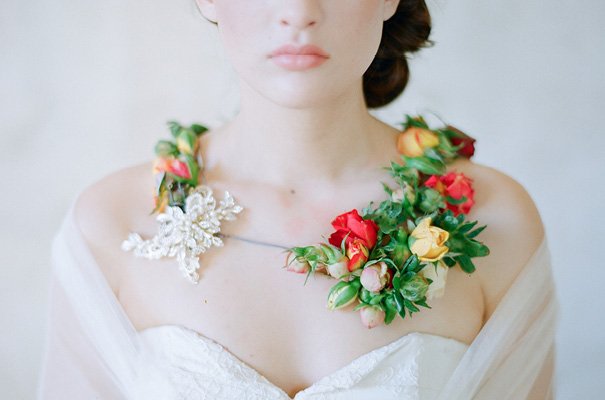 USA-twigs-and-honey-bridal-accessories-wedding-dress-elizabeth-messina32