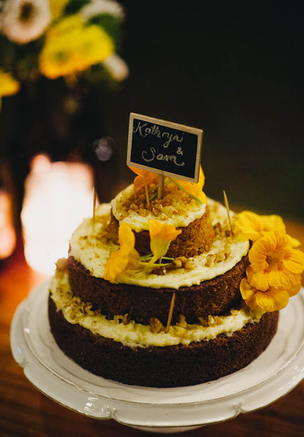 cool-wedding-cake-ideas-fruit-flowers-succulents-dessert10