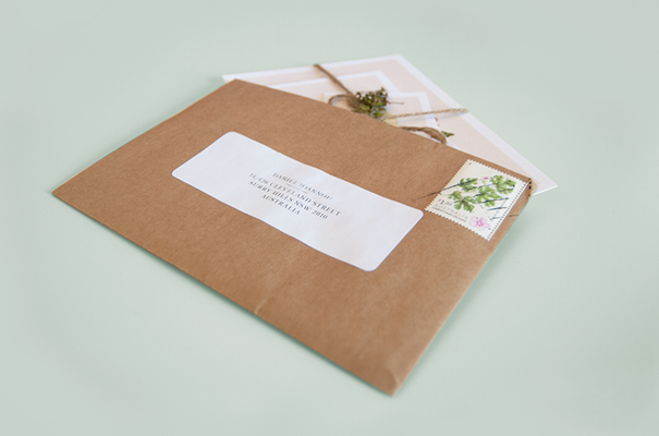 botanical-wedding-invitation-flower-green-kraft-classic2