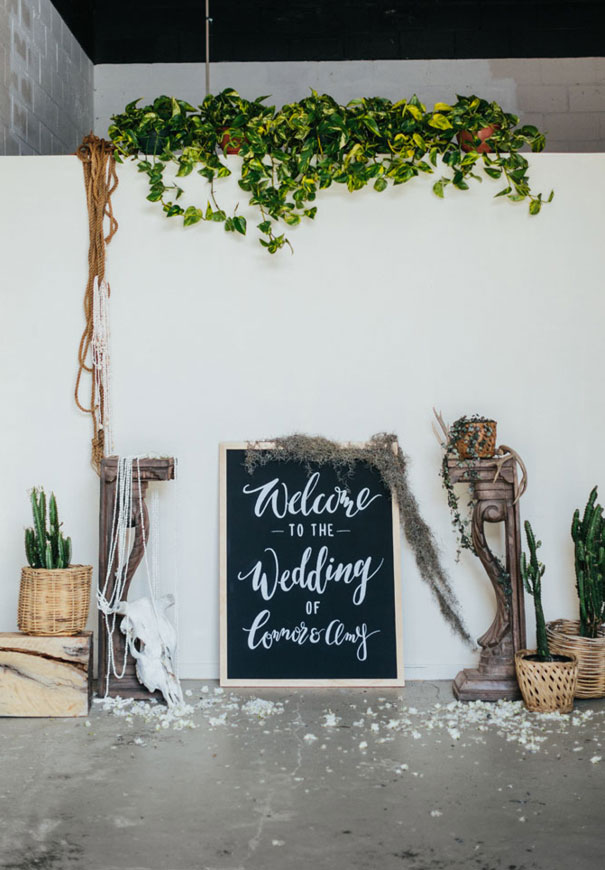 industrial-styled-shoot-wedding-inspiration-finch-and-oak4