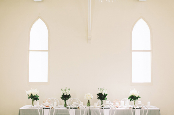 white-chapel-greenery-wedding-inspiration3