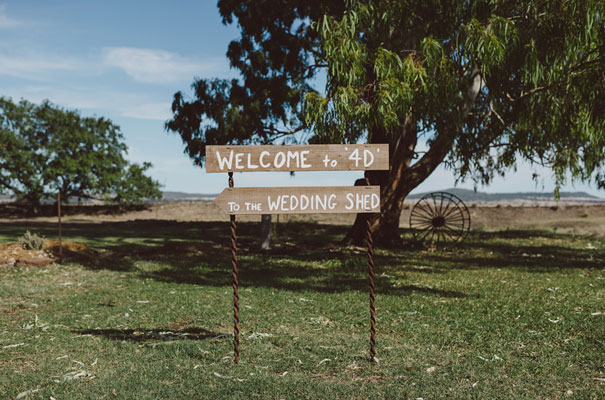 country-barn-wedding-ideas-inspiration2