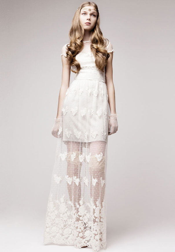 bridal-gown-wedding-dress-lace=boho-romantic-european-delicate-white4