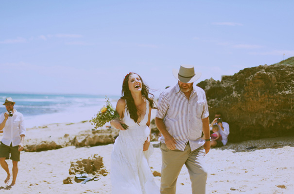 barwon-heads-wedding-photographer-great-ocean-road-bride-reception-inspiration-bush-coast17