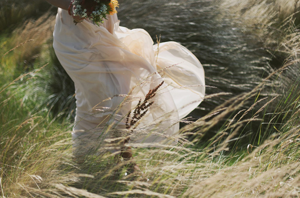 barwon-heads-wedding-photographer-great-ocean-road-bride-reception-inspiration-bush-coast32
