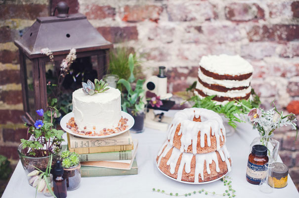 boho-bride-succulents-wedding-greenery-cakes-styling-inspiration-marion6
