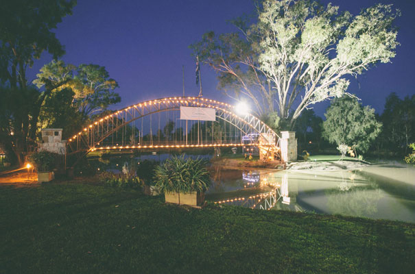 outback-australian-wedding-bush-country-glam-tent-styling30