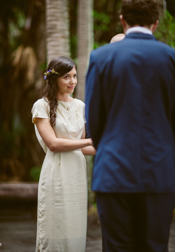 _blue-suitport-macquarie-wedding-vintage-bride-floral-crown24