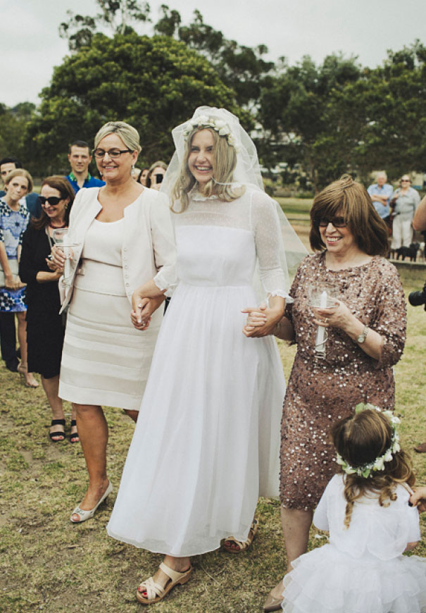 sydney-wedding-photographer-vintage-bridal-gown-wedding-dress2
