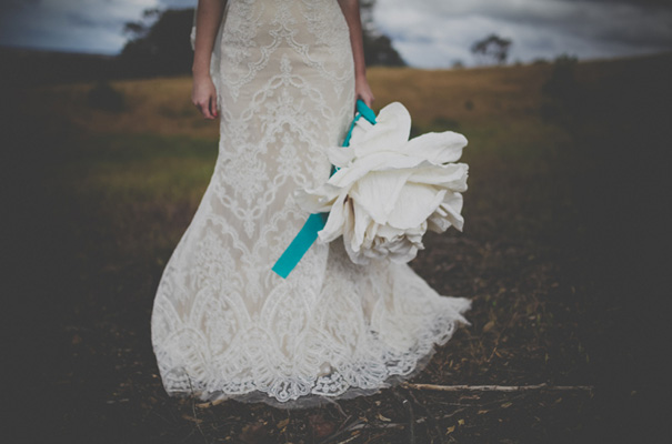 jessica-tremp-melbourne-country-wedding-giant-paper-flower21