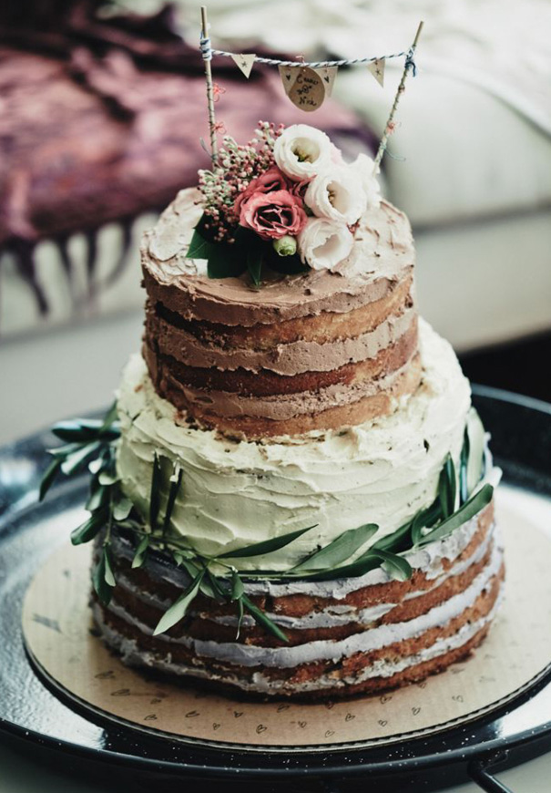 naked-wedding-cake-reception-flowers-inspiraton-donut-cake29