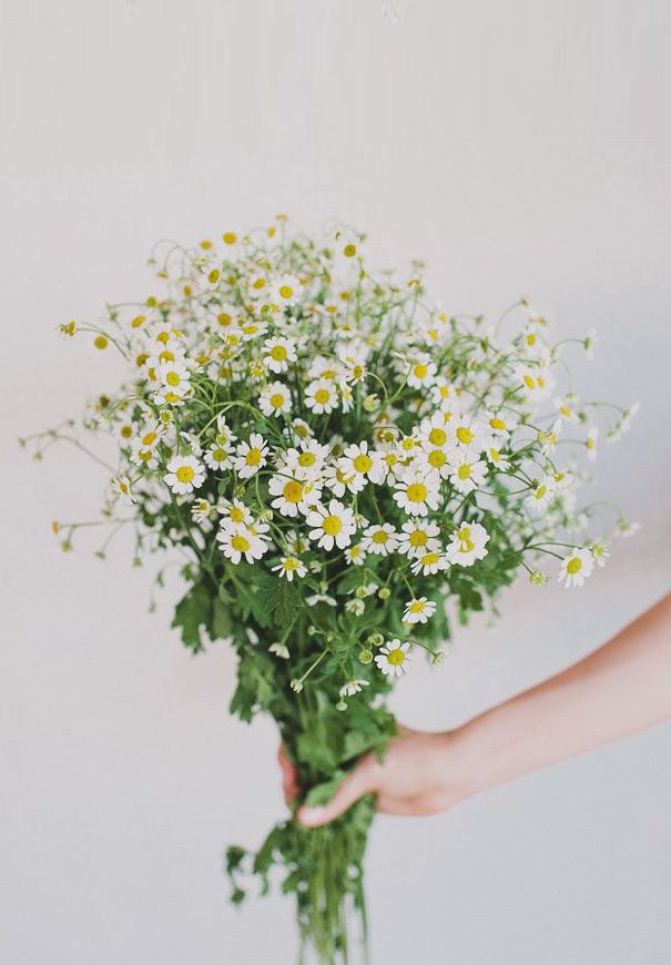 cool-beautiful-wild-flowers-bridal-bouquet-inspiration-wedding-florals13