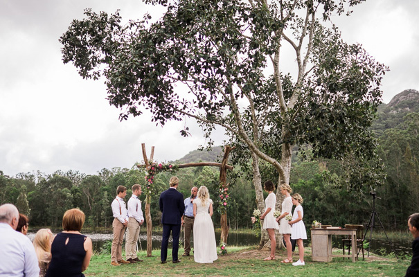 daylight-weddings-james-day-port-macquarie-picnic-wedding-reception-grace-loves-lace20