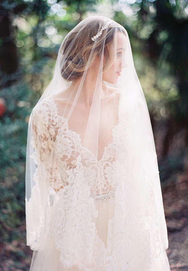 garden-emily-riggs-bridal-wedding-dress-lace-elegant-whimsical29