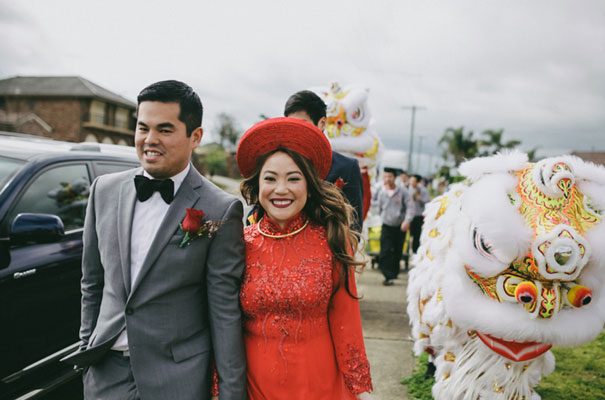 vietnamese-wedding-red-bridal-gown30
