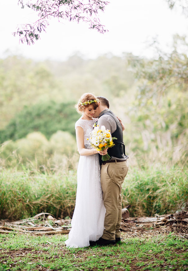 QLD-yellow-country-vintage-lace-dress-daisies-wedding-jess-jackson5