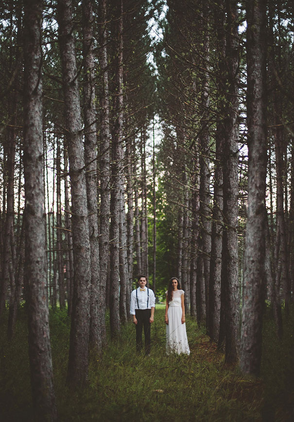 USA-anna-campbell-wedding-dress-maine-country-lakeside-wedding413
