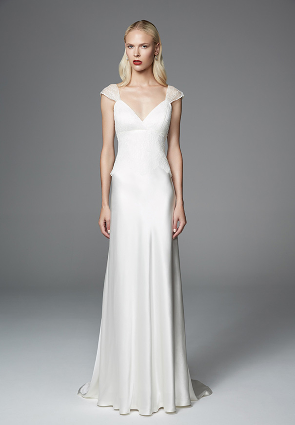 wildreness-Jennifer-Regan-bridal-gown-wedding-dress-lace-silk-long-sleeves8