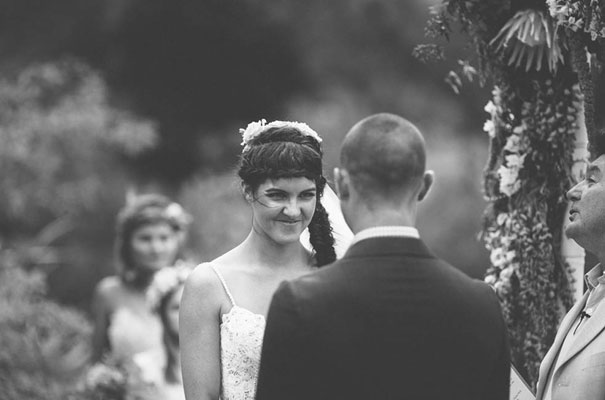 queensland-wedding-photographers-barefoot-bride18