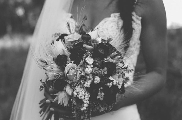 queensland-wedding-photographers-barefoot-bride26