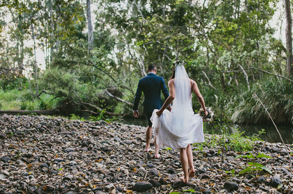queensland-wedding-photographers-barefoot-bride29