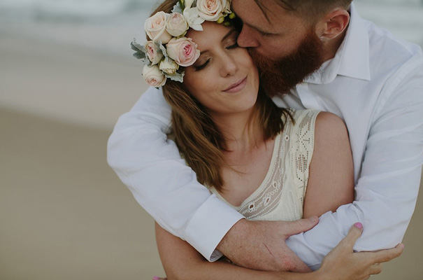 queensland-wedding-photographer-hipster-groom-heart-and-colour23